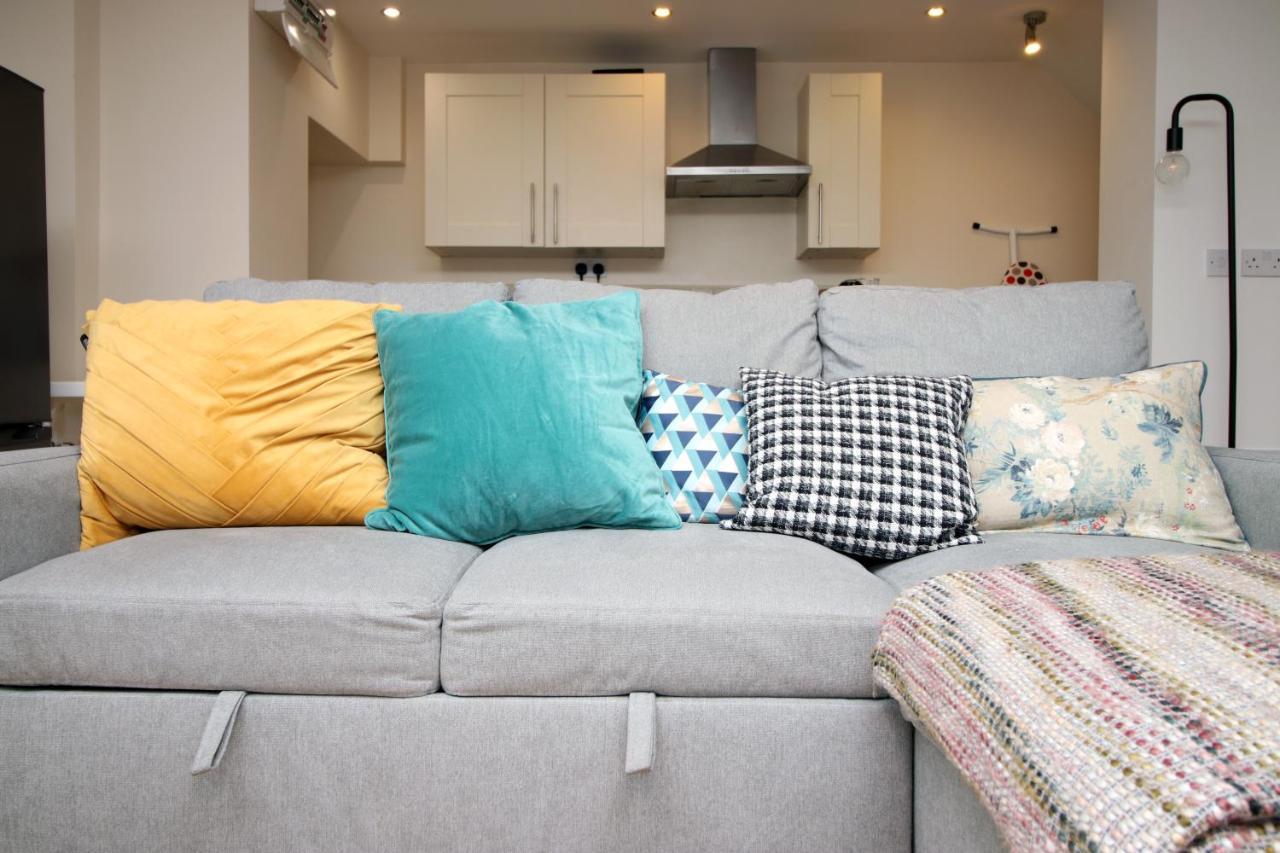 Flat 1 Batheaston By Mia Living Stylish 1 Bedroom Property With Free Parking Exterior foto