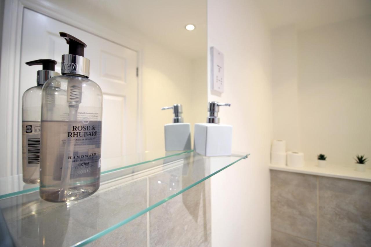 Flat 1 Batheaston By Mia Living Stylish 1 Bedroom Property With Free Parking Exterior foto